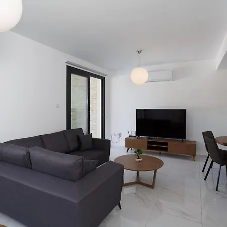 Villa Cosy - By Imh Travel & Tours Paphos
